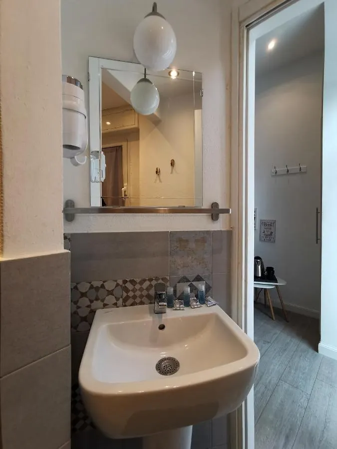 L'Arche Comfort&Relax, Sweet Home Via Eraclito Milan Italy